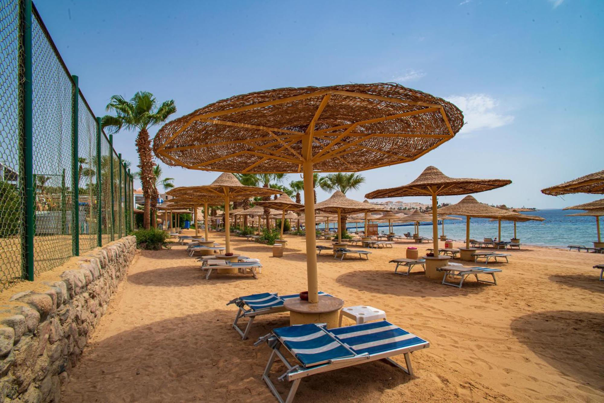 โรงแรมเซียรา ชาร์มเอลชีค ภายนอก รูปภาพ Beach at the resort